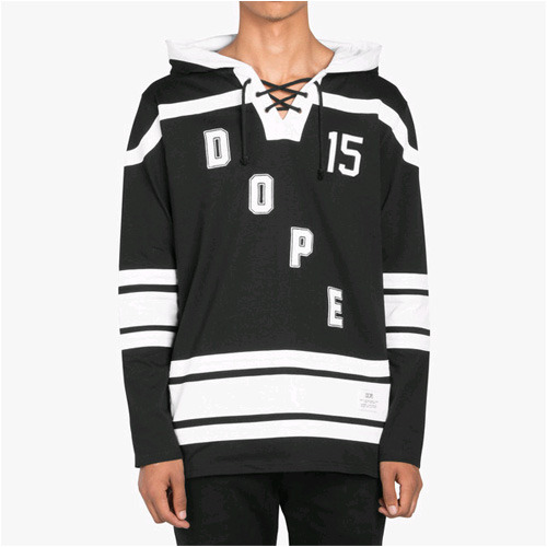 DOPE도프_Varsity Throwback Hockey Pullover (Black)