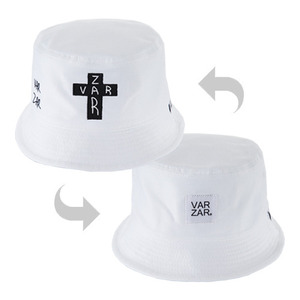 VARZAR바잘_black cross logo bucket hat white